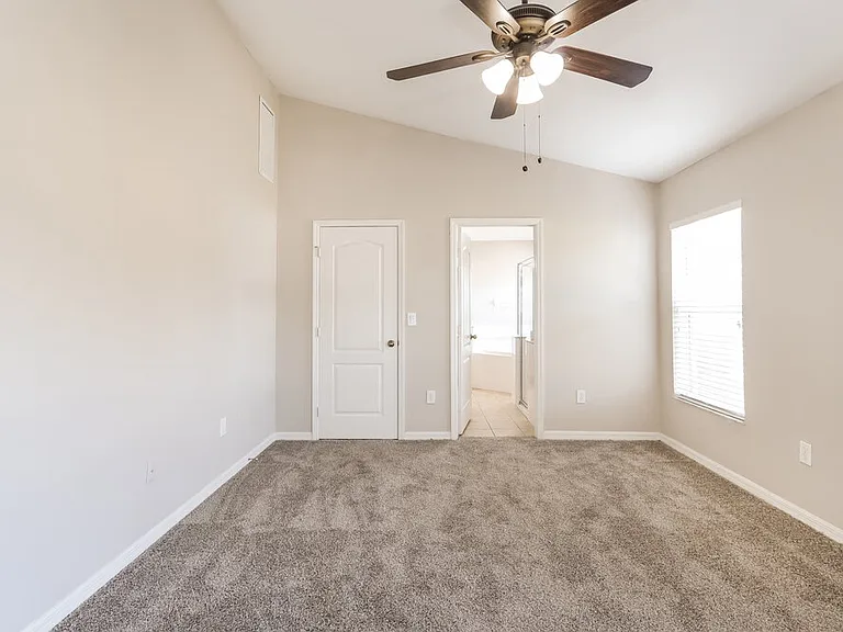3832 Washburn Pl — Photo 8
