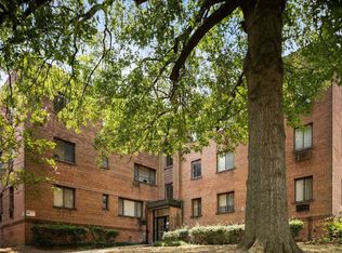12 Galveston St SW APT 302, Washington, DC 20032
