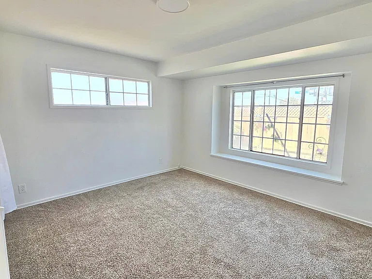 12472 Topaz St — Photo 8