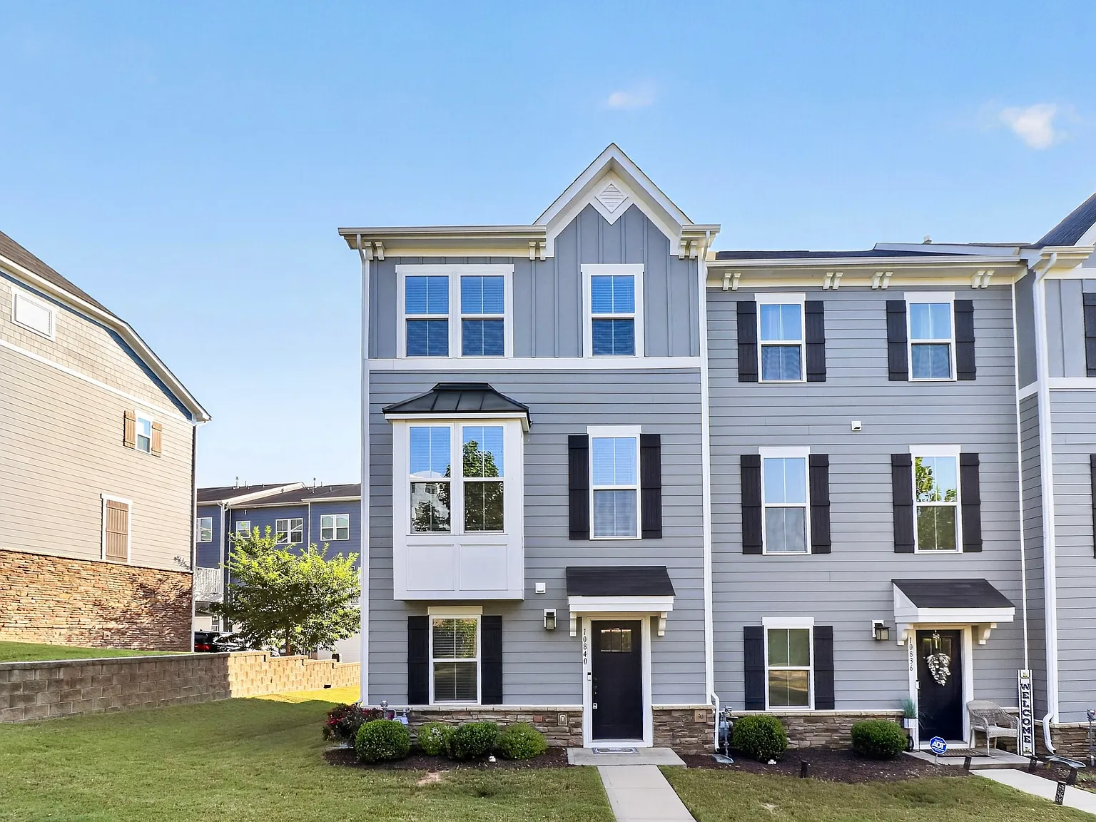 10840 Overlook Mountain Drive - 1 — Photo 1