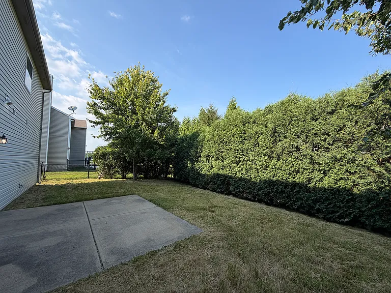 2537 Thorney Wood Ln — Photo 38