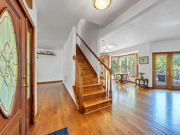 5th image of 3924 Poplar Grove Dr
