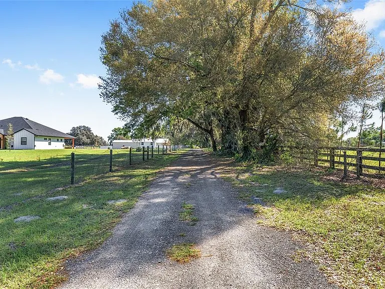 13869 S Highway 475 — Photo 50
