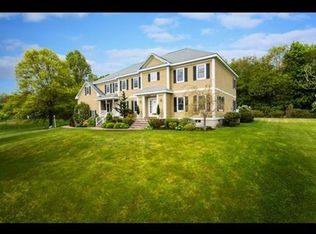 10 Norino Dr, West Newbury, MA 01985