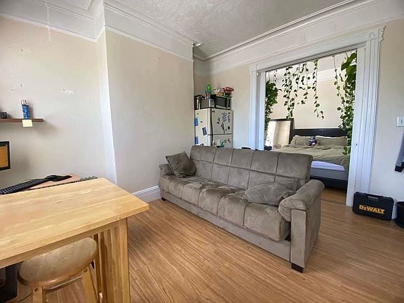 2nd image of 40-21 Astoria Blvd N #2F