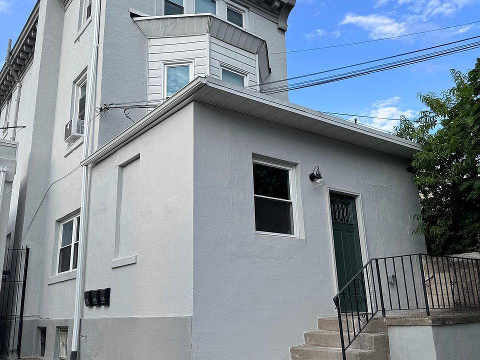 1st image of 6328 Vine St #1R