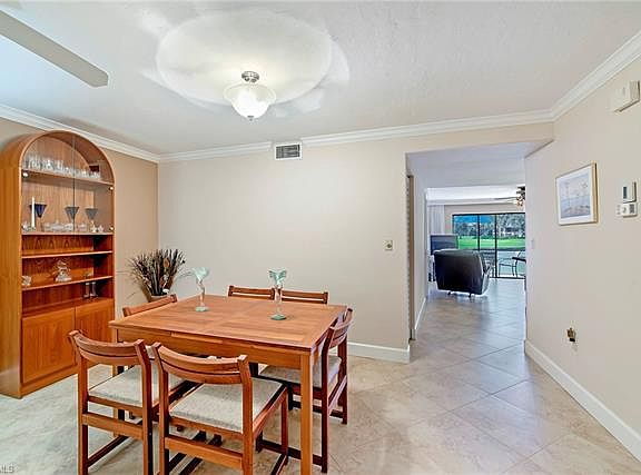4th image of 460 Fox Haven Dr APT 1106
