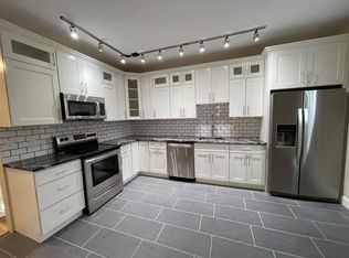 211 Amber St APT 2, Pittsburgh, PA