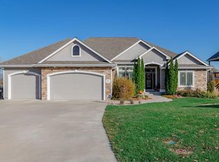 4016 SW Royal Ln, Topeka, KS 66610