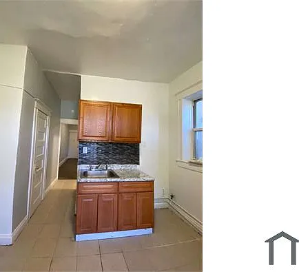 29 Ravine Ave #1S