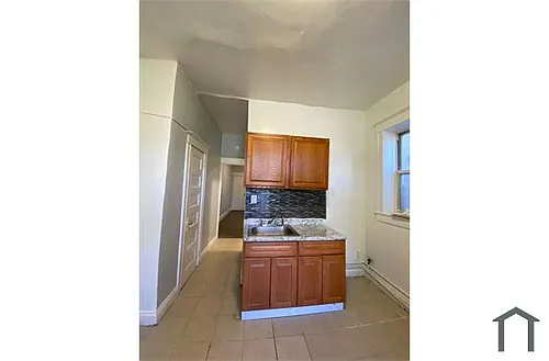 29 Ravine Ave #1S Photo 1