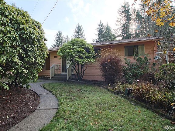 3rd image of 699 Hartman St SE