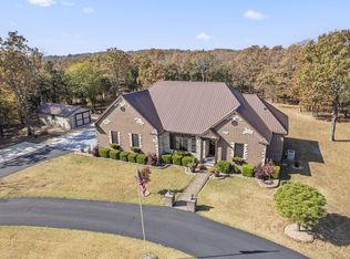 205 Bear Rd, Branson, MO 65616