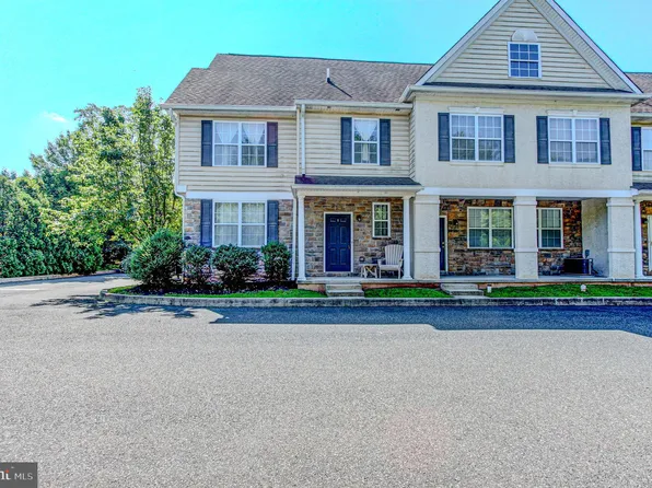 230 State St Unit 1, East Greenville, PA 18041