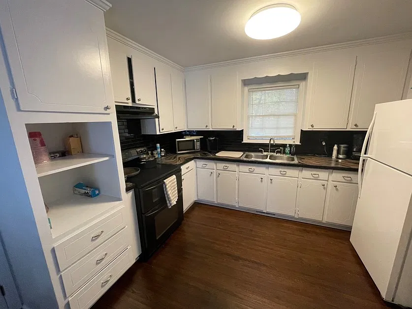 5 bed, 1600 sqft, $685 — Photo 4