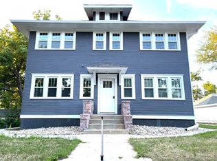 718 W 8th Street, Sioux Falls, SD 57104