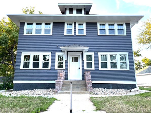 718 W 8th St #2