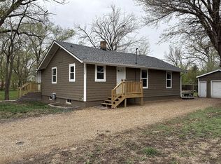 1308 National St, Yankton, SD 57078