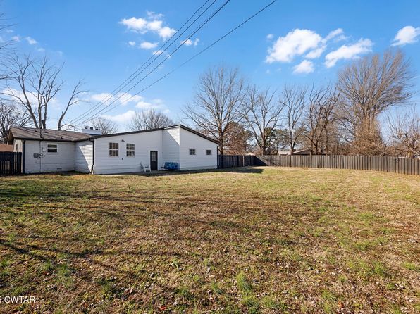 105 Dixie Ln, Jackson, TN 38301