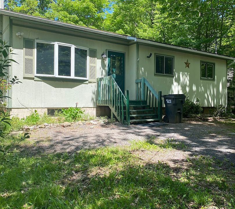 1st image of 3214 Hamlet Dr