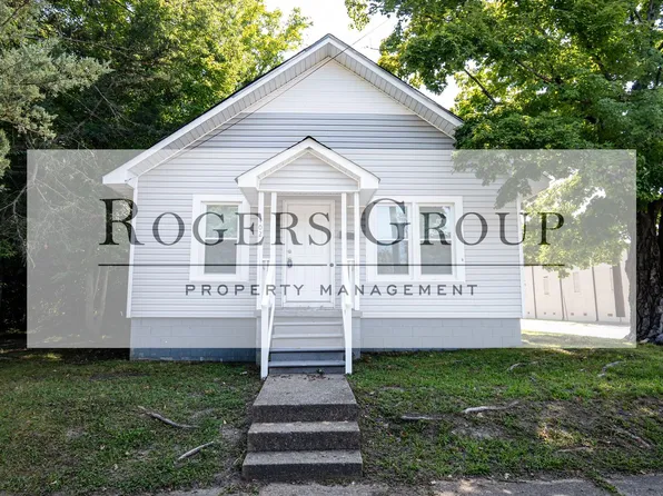 402 E Montgomery St, Henderson, NC 27536