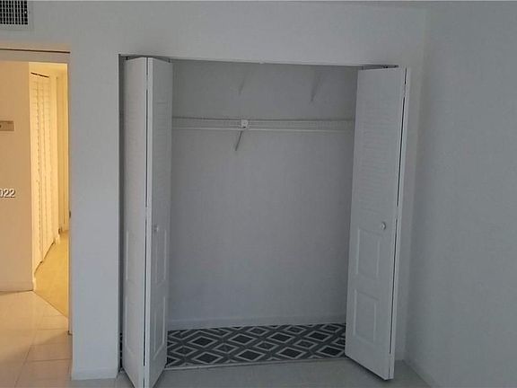 4th image of 10701 Royal Palm Blvd APT 6