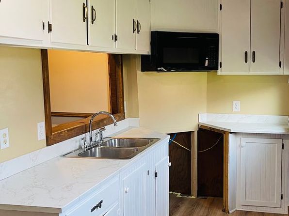 1961 Craley Rd, Windsor, PA 17366