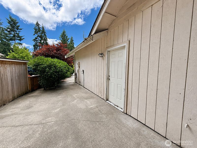 5th image of 8109 186th Street Ct E