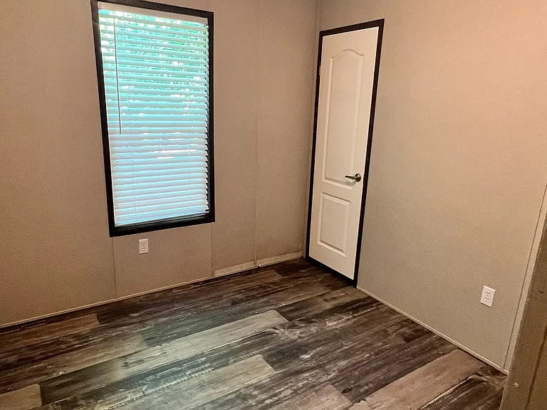 5361 County Road 930 — Photo 16