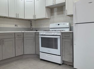 244 Vernon Ave APT 4, Brooklyn, NY 11206