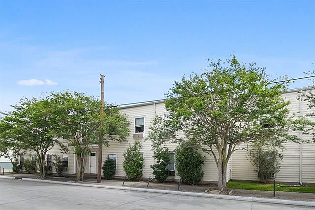 1st image of 3839 Ulloa St APT L