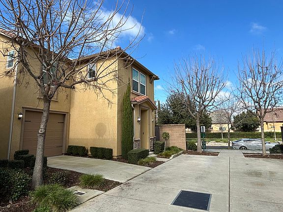 3rd image of 1594 Mosaic Way