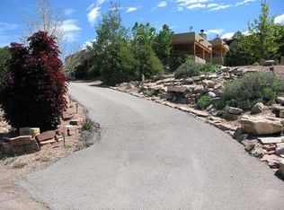 1865 Cerros Colorados, Santa Fe, NM 87501