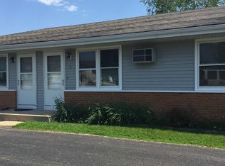425 Windsor Dr APT 2, Ottawa, IL 61350