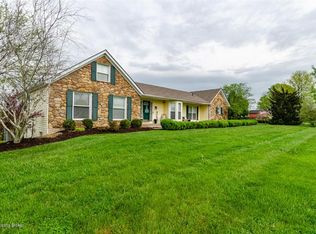 2900 Winters Ln, La Grange, KY 40031