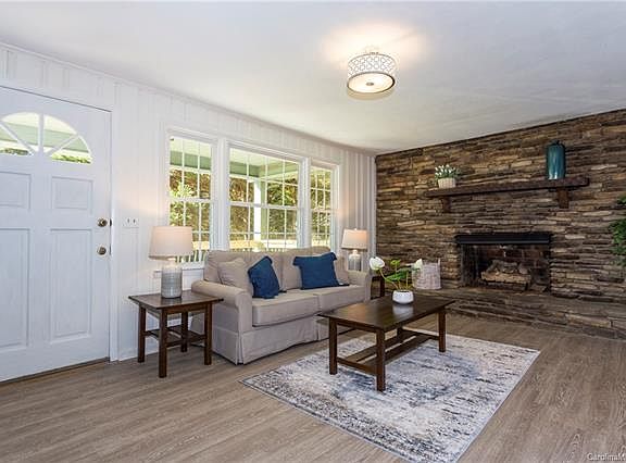 5th image of 46 Moreland Ln