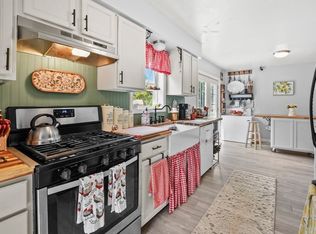 2792 Hancock Rd, Williamstown, MA 01267