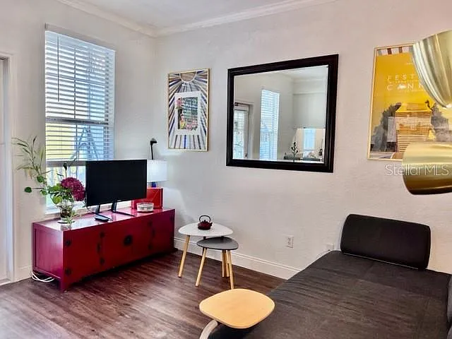 1 bed, 1.0 bath, 700 sqft, $1,850 — Photo 3