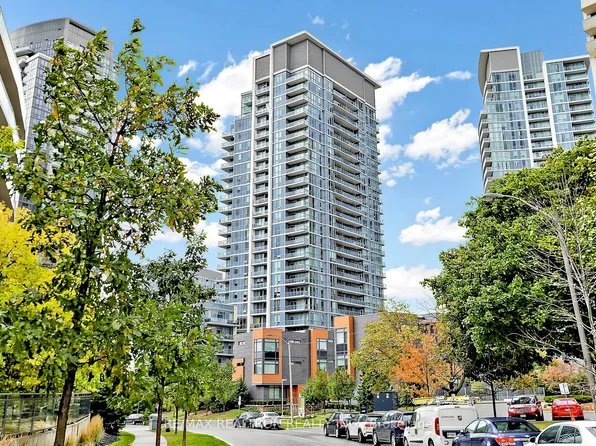 62 Forest Manor Rd #606, Toronto, ON M2J 0B6