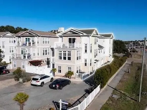 2300 Red Tide Rd, Virginia Beach, VA 23451