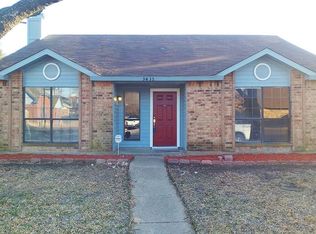 9432 Pinehaven Dr, Dallas, TX 75227
