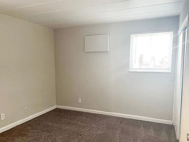 331 Shiloh St — Photo 10