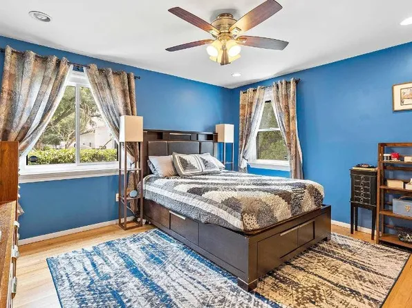 741 10th Street image 11 of 28