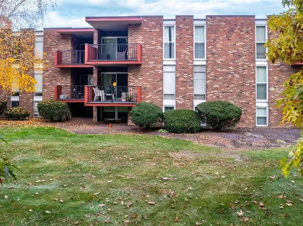 2540 N River Rd NE Unit C11, Warren, OH 44483