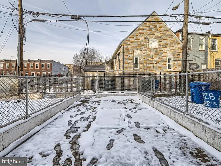 2926 E Fayette St #3 — Photo 6
