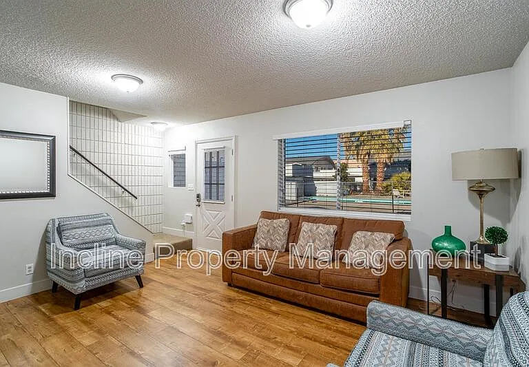 781 N Valley View Dr #16 — Photo 20