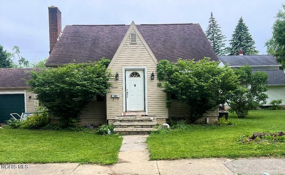 1st image of 406 Snyder St