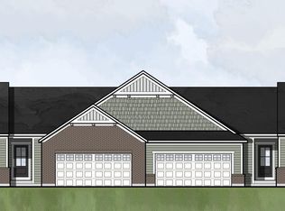 1612 Creekwood Ct, Hebron, KY 41048