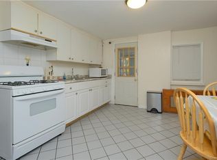 1017 Orchard St, Peekskill, NY 10566