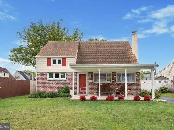 701 Brighton Ter, Secane, PA 19018